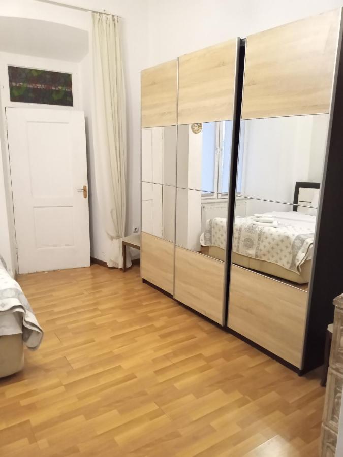 Winetorium Hotel Тбилиси Екстериор снимка