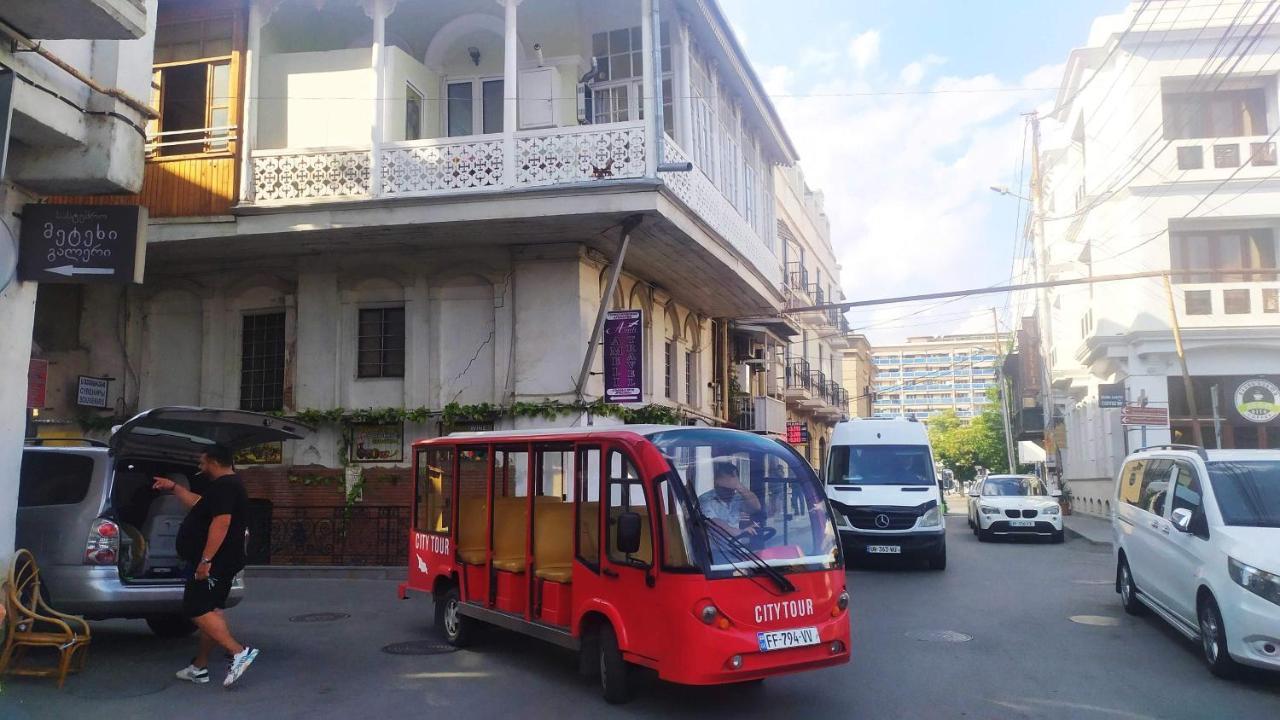 Winetorium Hotel Тбилиси Екстериор снимка