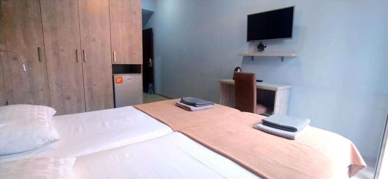 Winetorium Hotel Тбилиси Екстериор снимка